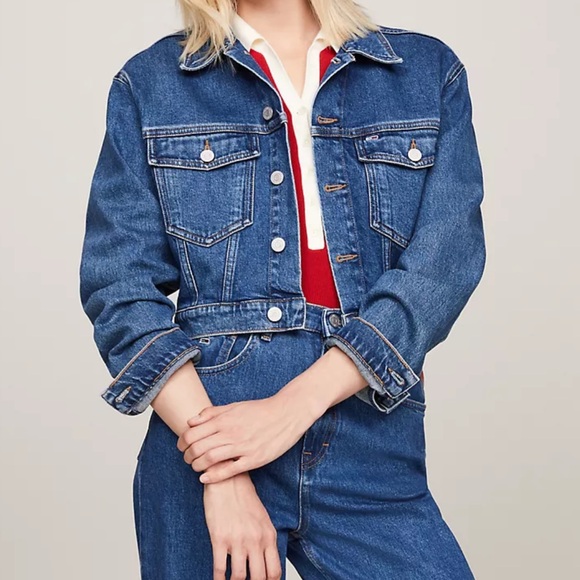NWOT Tommy Hilfiger Tommy Jeans Claire Cropped Denim Jacket Size XL - Picture 2 of 13